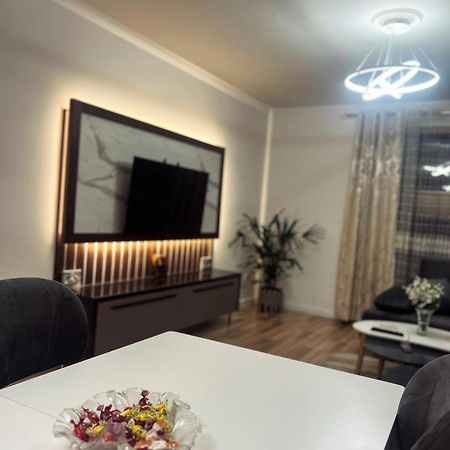 Art'S Apartment Tirana Zewnętrze zdjęcie