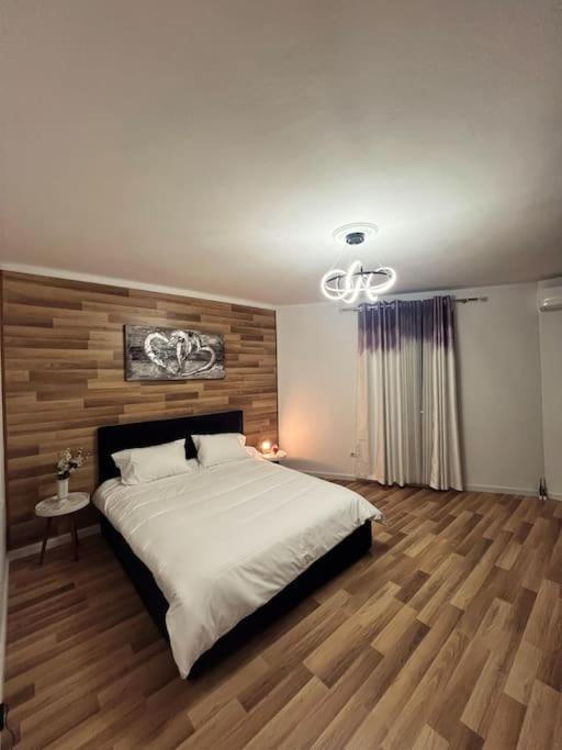 Art'S Apartment Tirana Zewnętrze zdjęcie