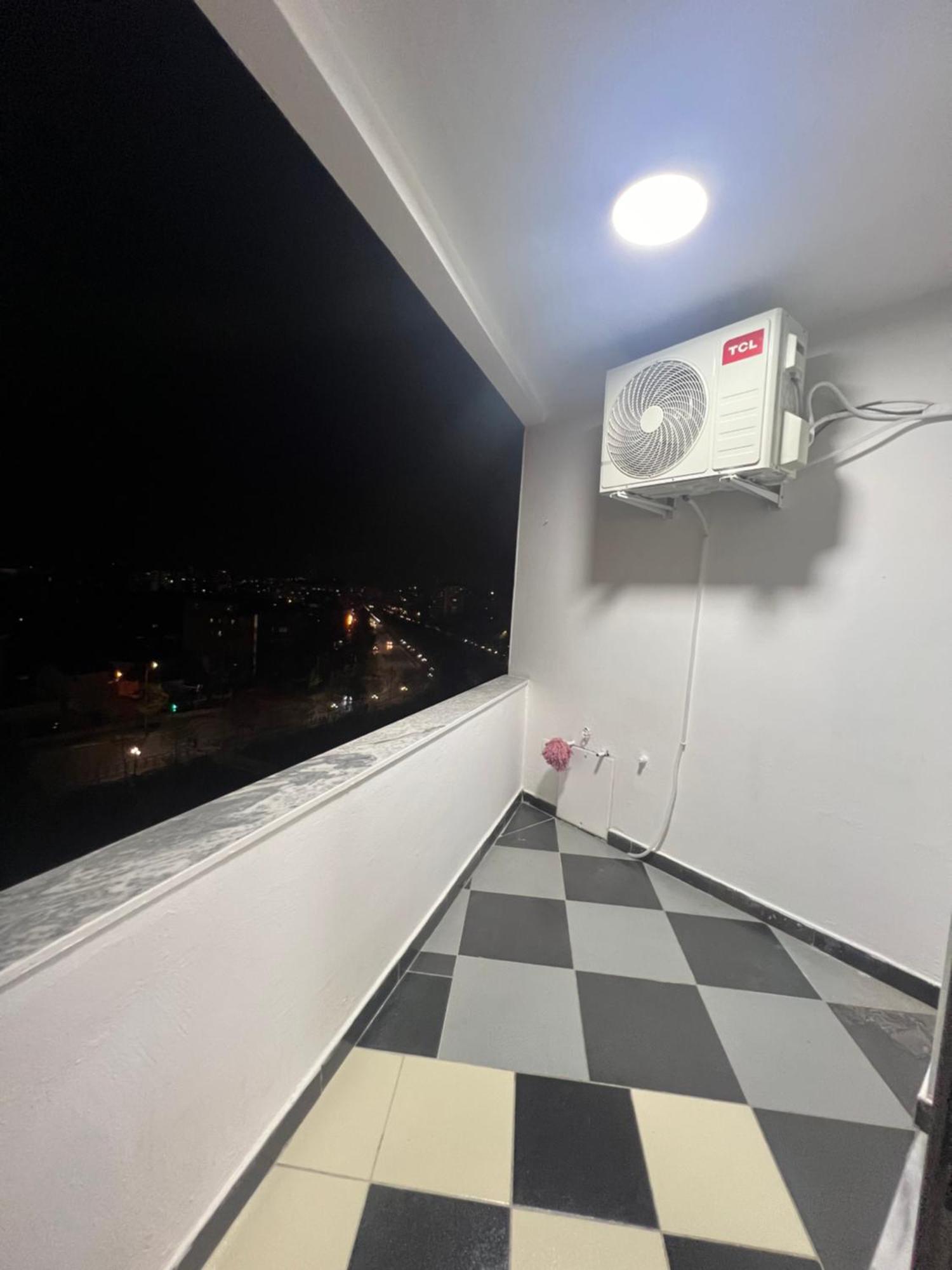 Art'S Apartment Tirana Zewnętrze zdjęcie