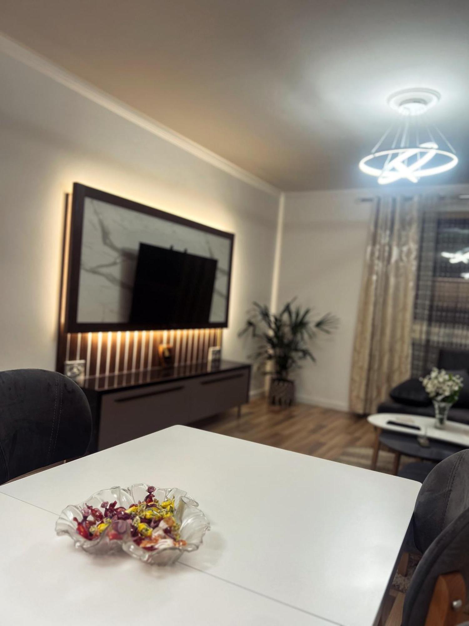 Art'S Apartment Tirana Zewnętrze zdjęcie