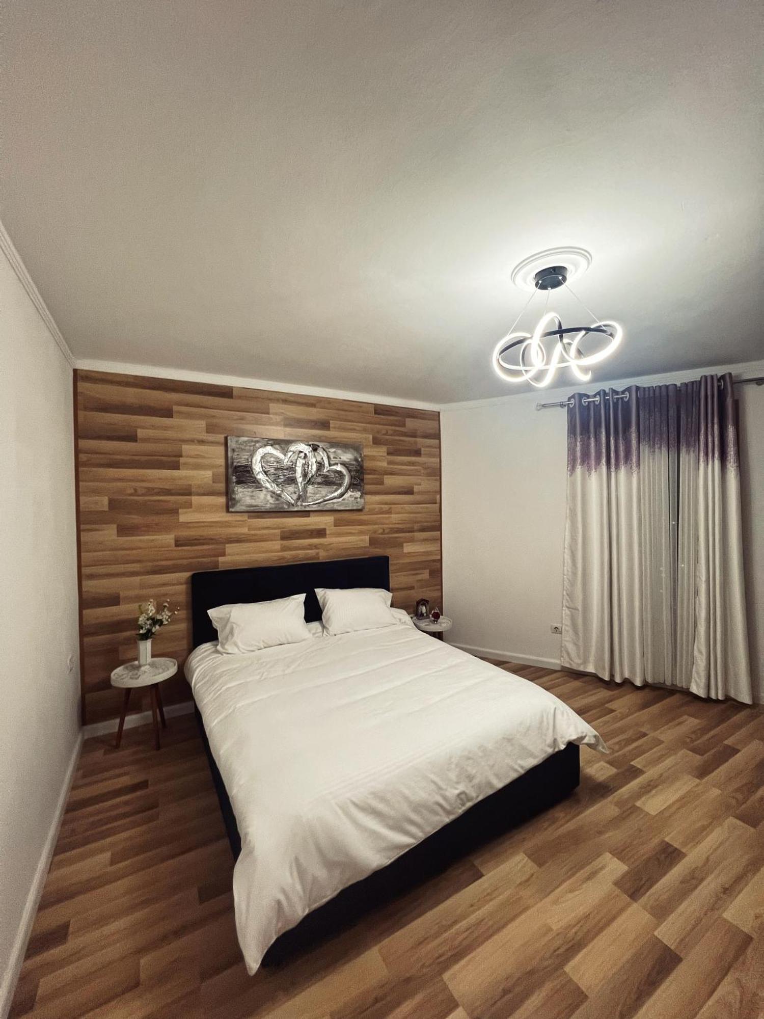 Art'S Apartment Tirana Zewnętrze zdjęcie